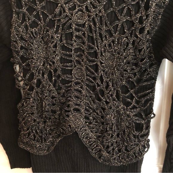 Maurada Collections, Black Sweater gold thread, Size M - Picture 4 of 10